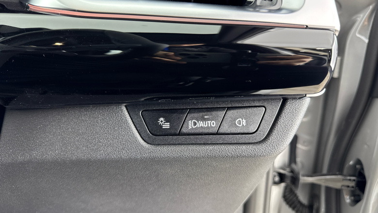 BMW iX1 150kW eDrive20 M Sport 65kWh 5dr Auto [Tech/Pro] Electric Estate